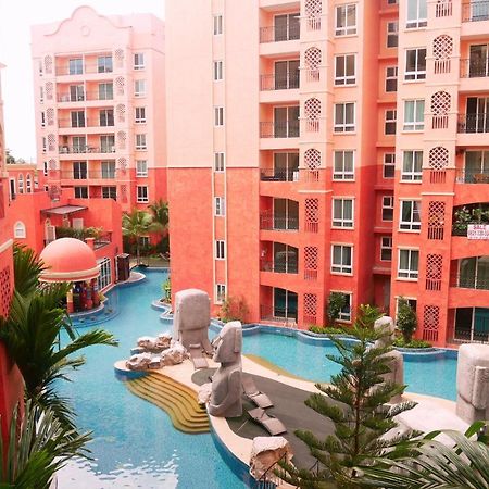 Seven Seas Resort Pattaya & Sofa Bed Джомтиен Бийч Екстериор снимка