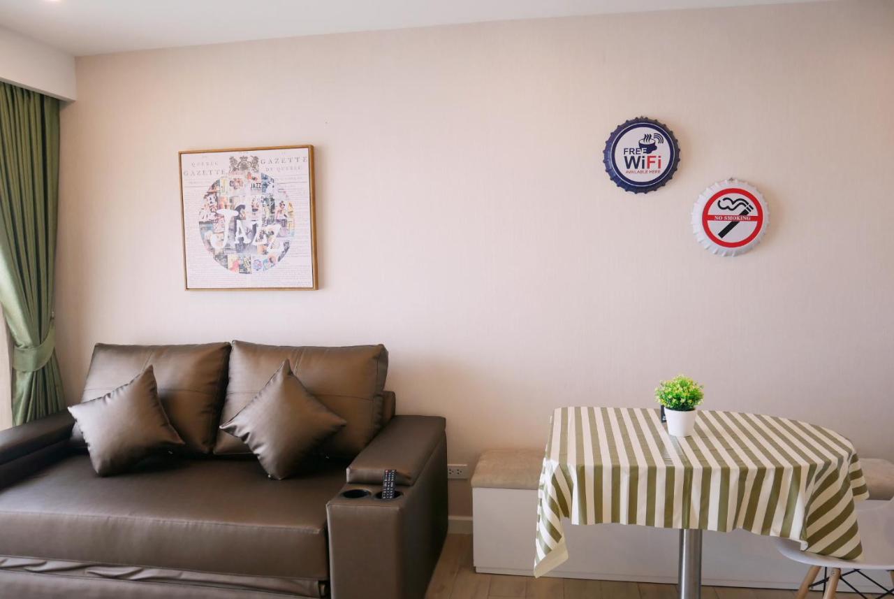 Seven Seas Resort Pattaya & Sofa Bed Джомтиен Бийч Екстериор снимка
