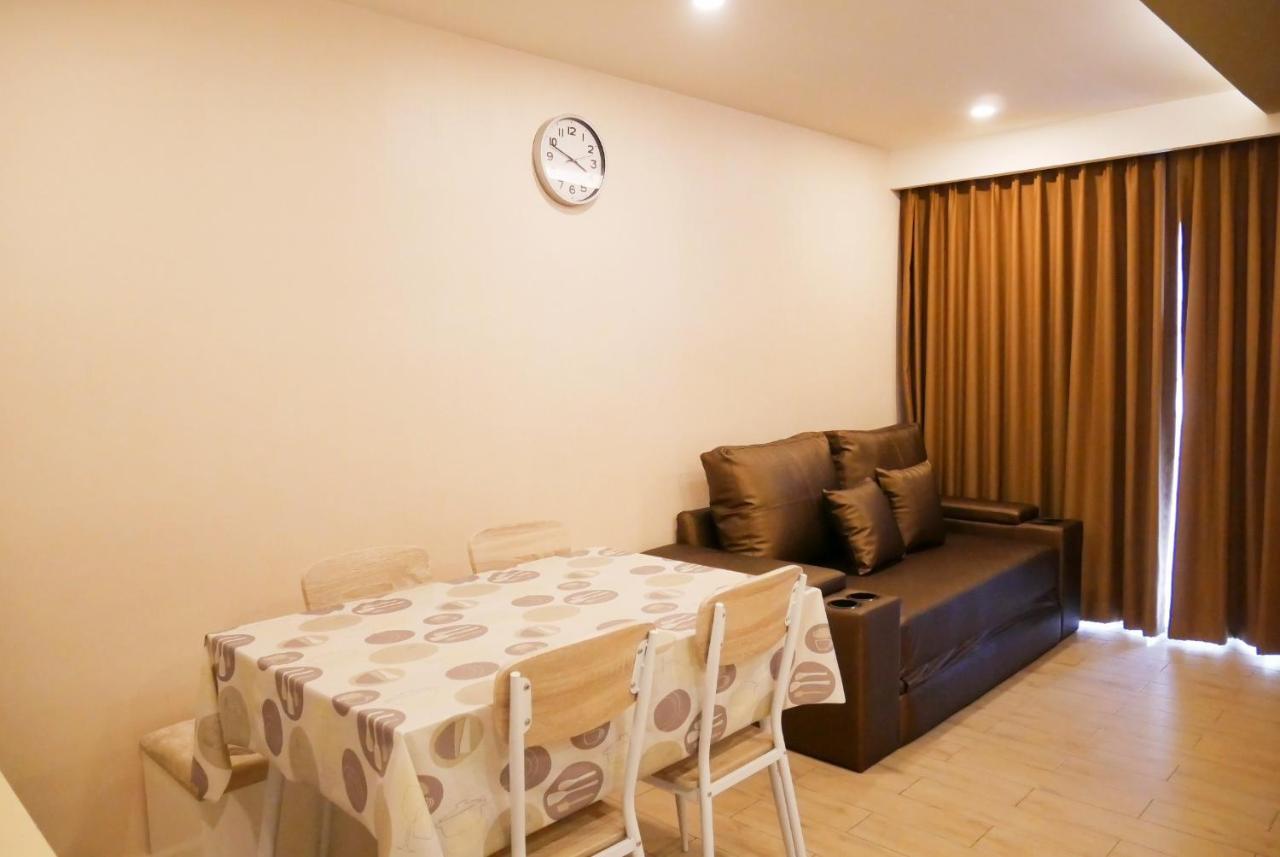 Seven Seas Resort Pattaya & Sofa Bed Джомтиен Бийч Екстериор снимка