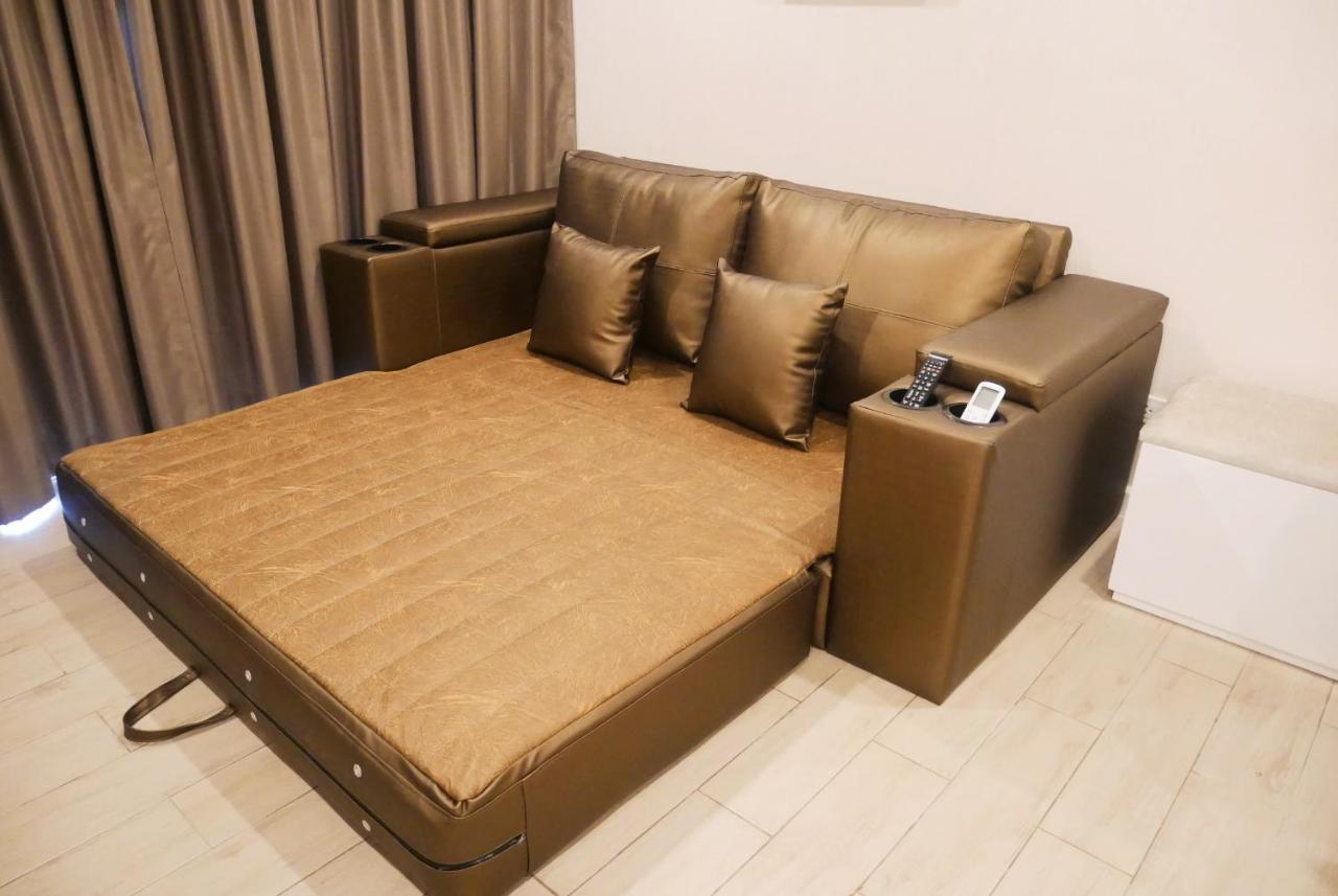 Seven Seas Resort Pattaya & Sofa Bed Джомтиен Бийч Екстериор снимка