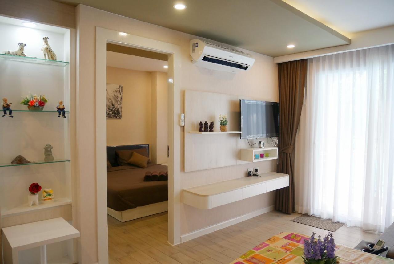 Seven Seas Resort Pattaya & Sofa Bed Джомтиен Бийч Екстериор снимка